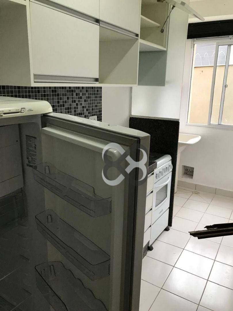 Apartamento para alugar com 2 quartos, 40m² - Foto 5