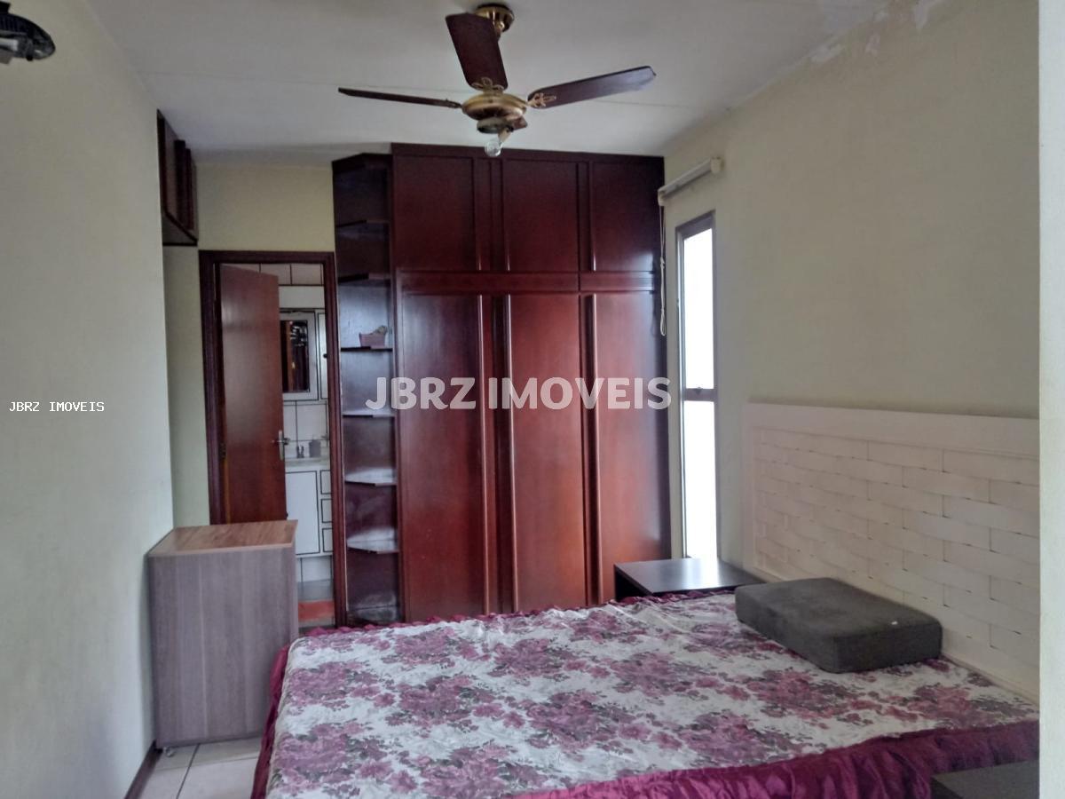 Apartamento à venda com 2 quartos, 70m² - Foto 31