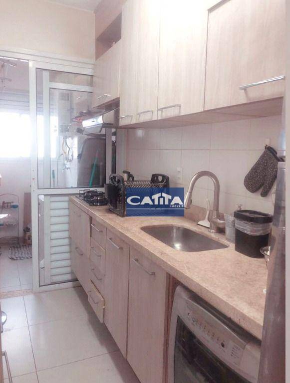 Apartamento à venda com 2 quartos, 60m² - Foto 17