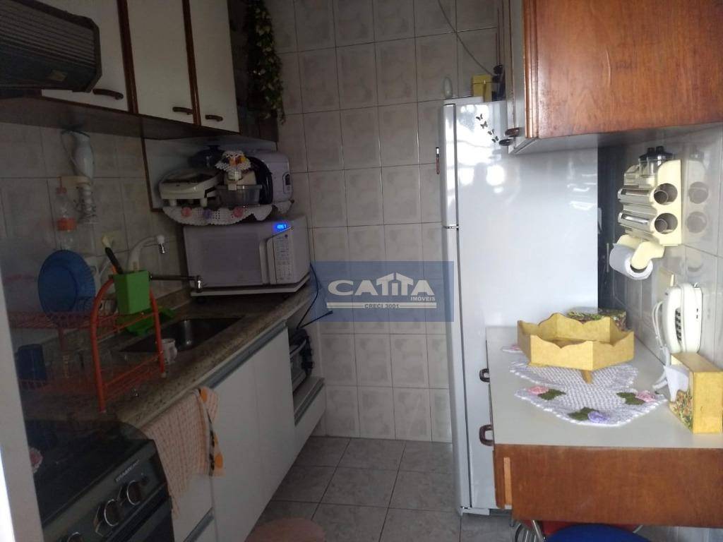 Apartamento à venda com 2 quartos, 65m² - Foto 17