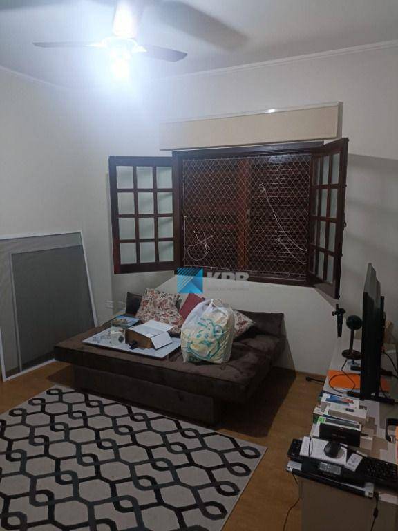 Casa para alugar com 3 quartos, 128m² - Foto 15