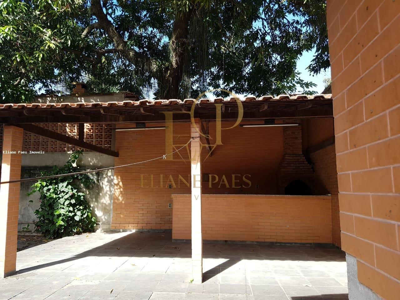 Casa à venda com 4 quartos, 750m² - Foto 9
