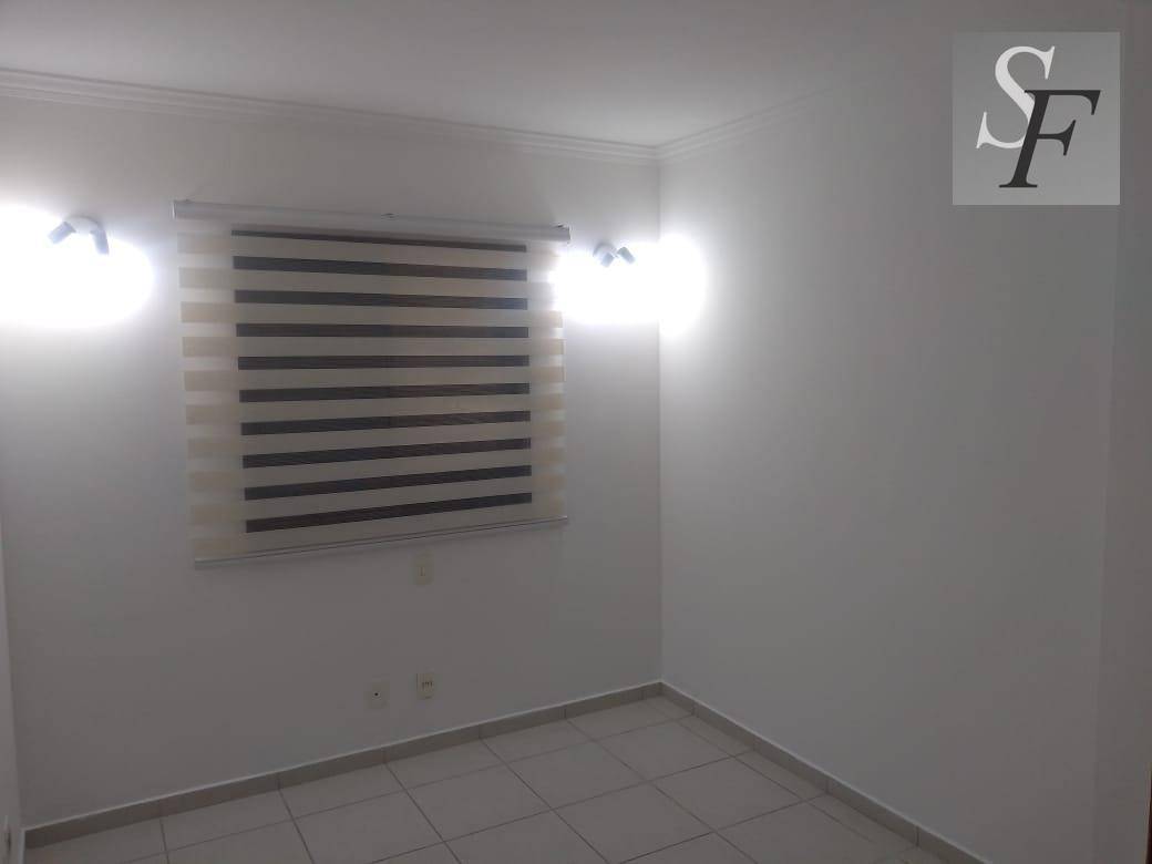 Apartamento à venda com 2 quartos, 80m² - Foto 10