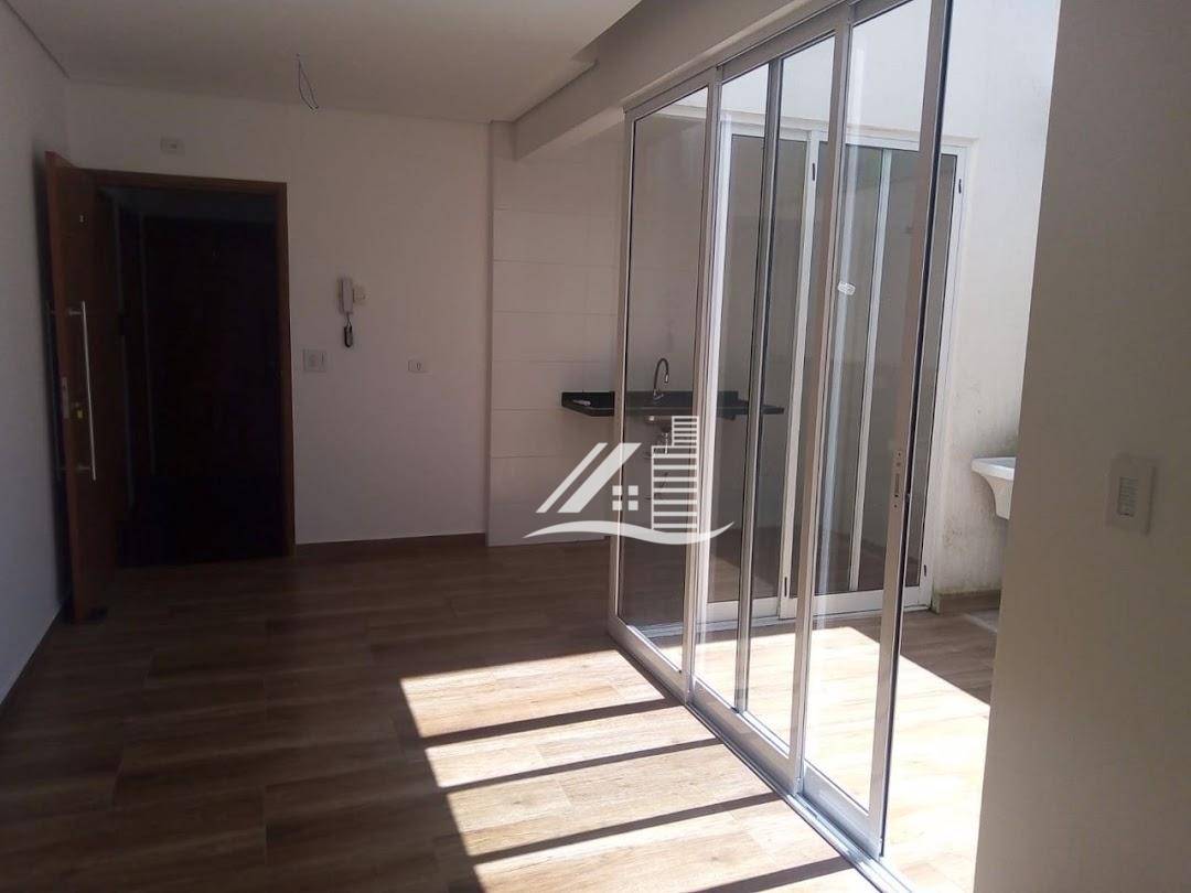 Apartamento à venda com 2 quartos, 40m² - Foto 4