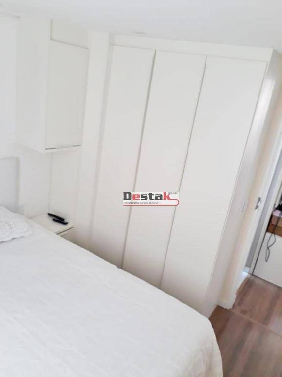 Apartamento à venda com 2 quartos, 44m² - Foto 18