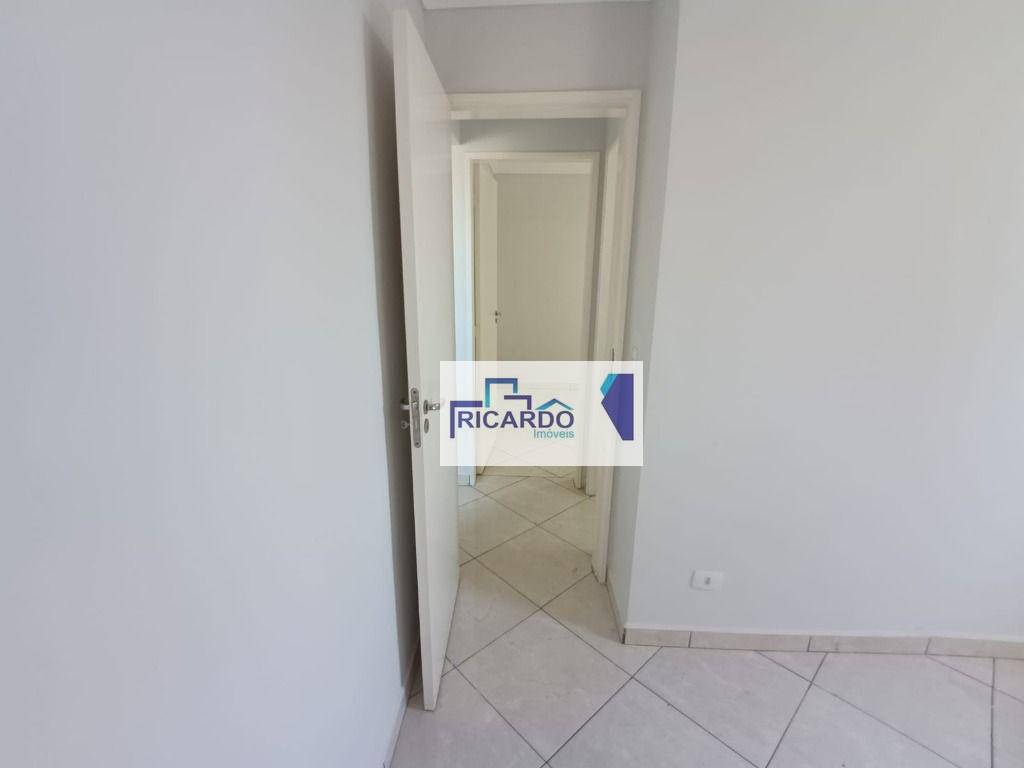 Apartamento à venda com 2 quartos, 48m² - Foto 11