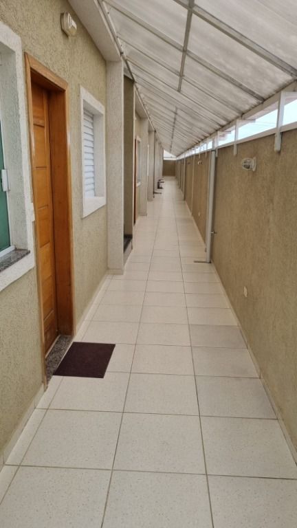 Apartamento à venda com 2 quartos, 44m² - Foto 2