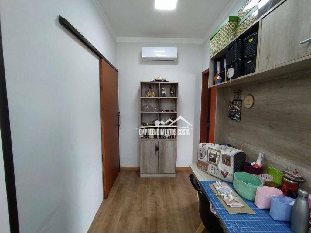 Casa de Condomínio à venda com 4 quartos, 248m² - Foto 10