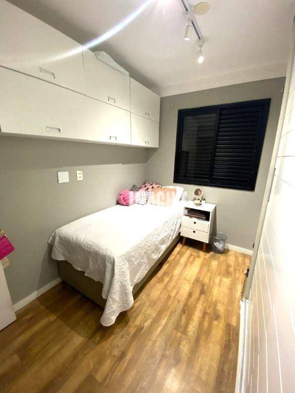 Apartamento à venda com 3 quartos, 83m² - Foto 12