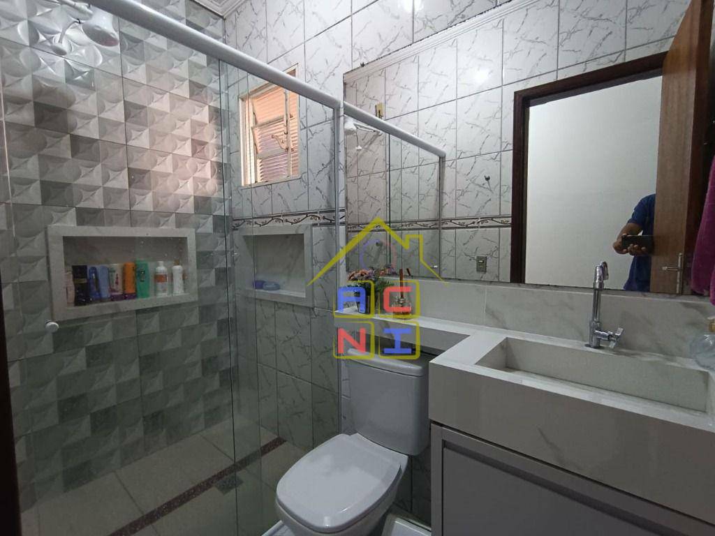 Casa à venda com 2 quartos, 90m² - Foto 17