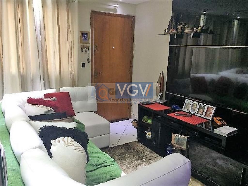 Apartamento à venda com 2 quartos, 52m² - Foto 2