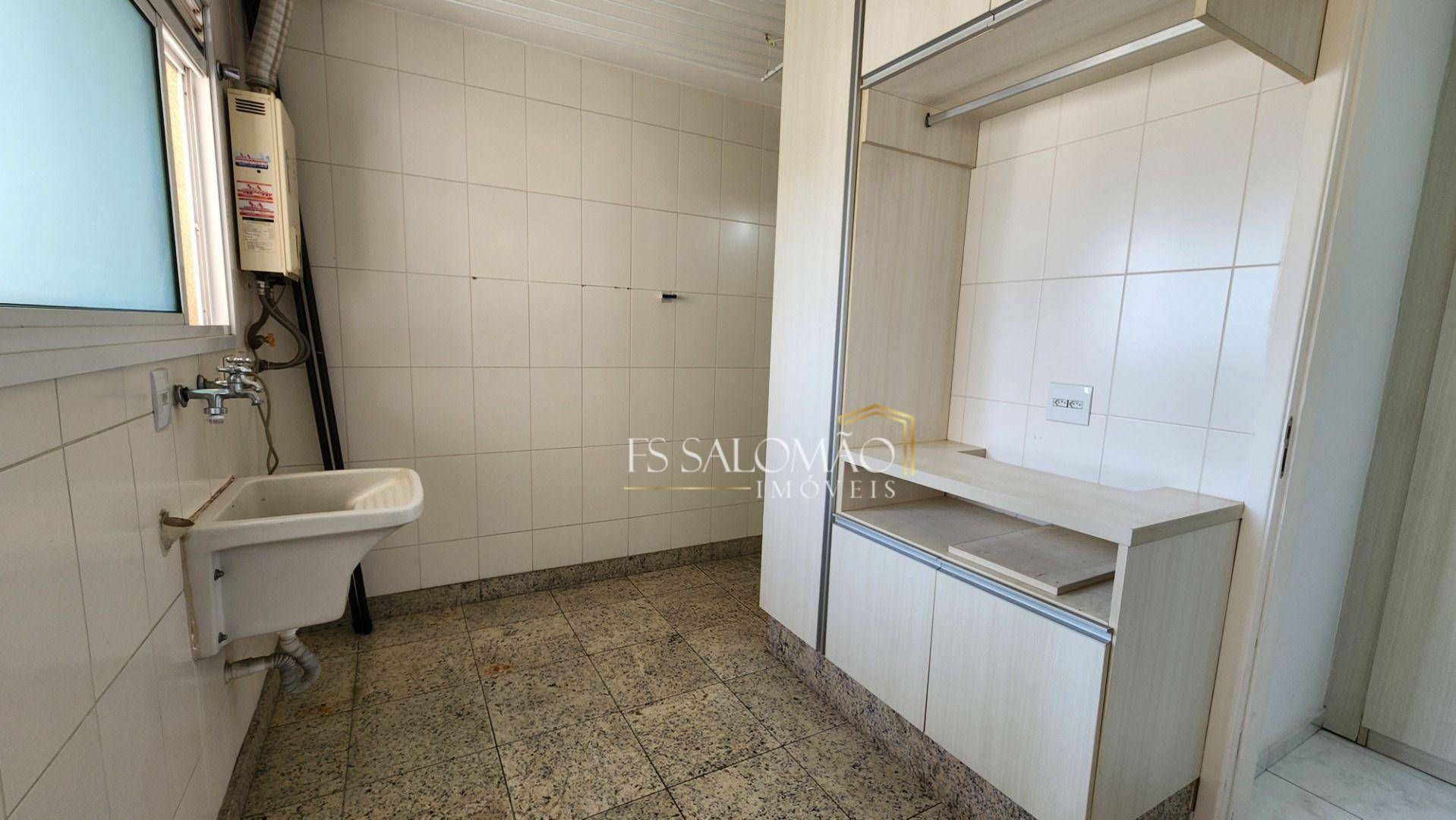 Apartamento para alugar com 4 quartos, 153m² - Foto 18