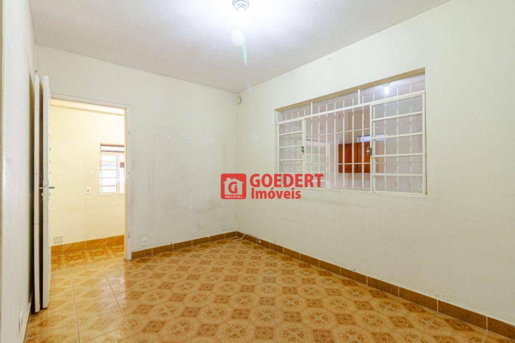 Casa à venda com 2 quartos, 201m² - Foto 9