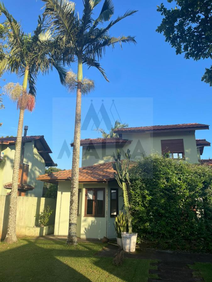 Casa à venda com 3 quartos, 153m² - Foto 1