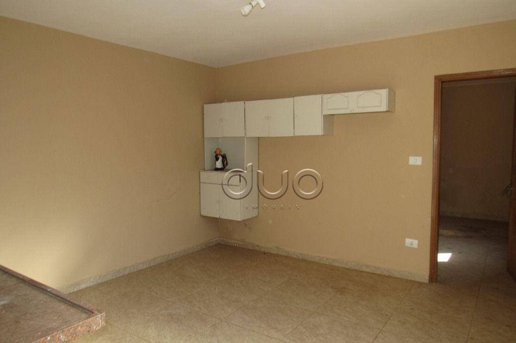 Casa para alugar com 2 quartos, 208m² - Foto 33