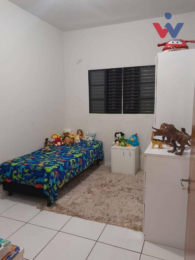 Casa à venda com 2 quartos, 70m² - Foto 13