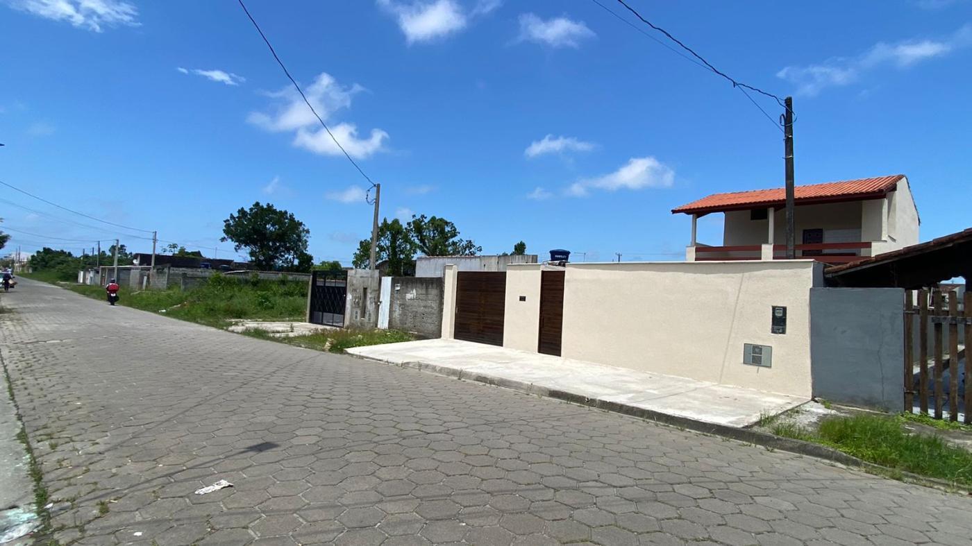 Casa à venda com 2 quartos, 250m² - Foto 4