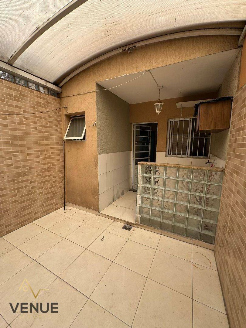 Sobrado à venda com 2 quartos, 94m² - Foto 22