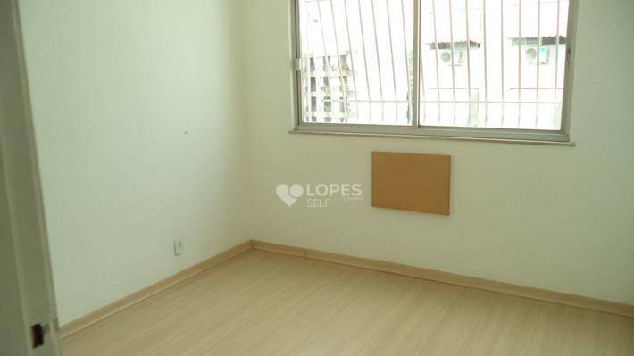 Apartamento à venda com 4 quartos, 172m² - Foto 8