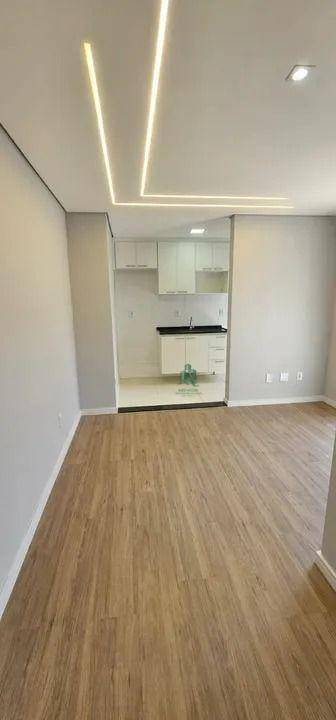 Apartamento à venda com 1 quarto, 36m² - Foto 2