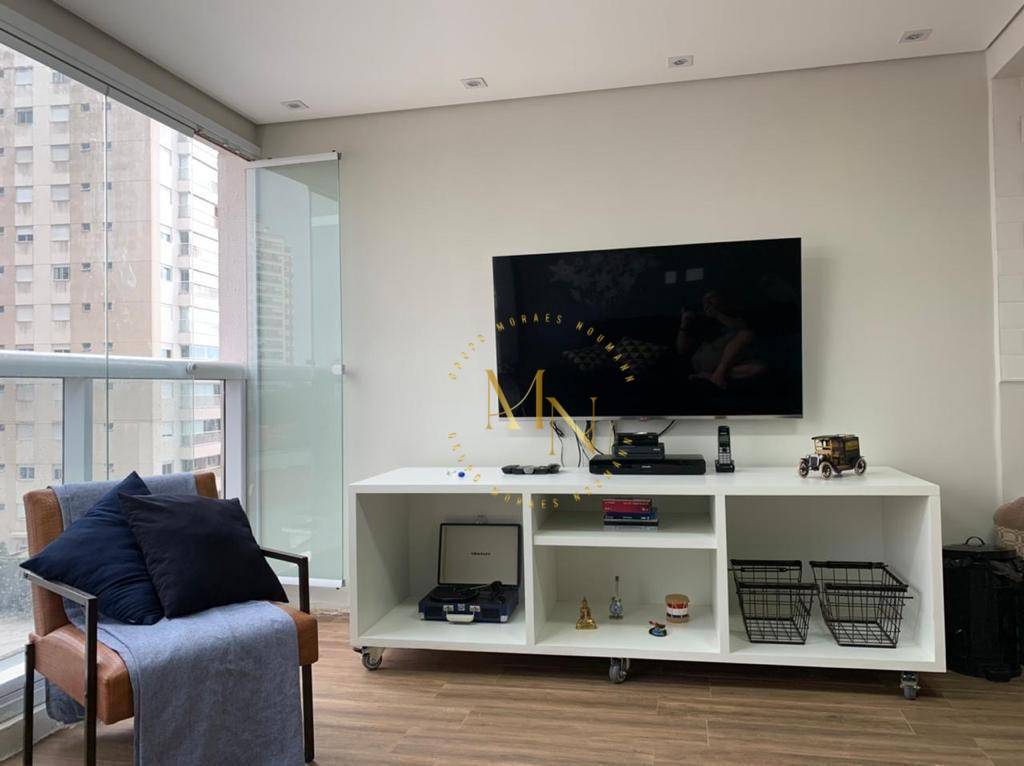 Apartamento à venda com 2 quartos, 70m² - Foto 10