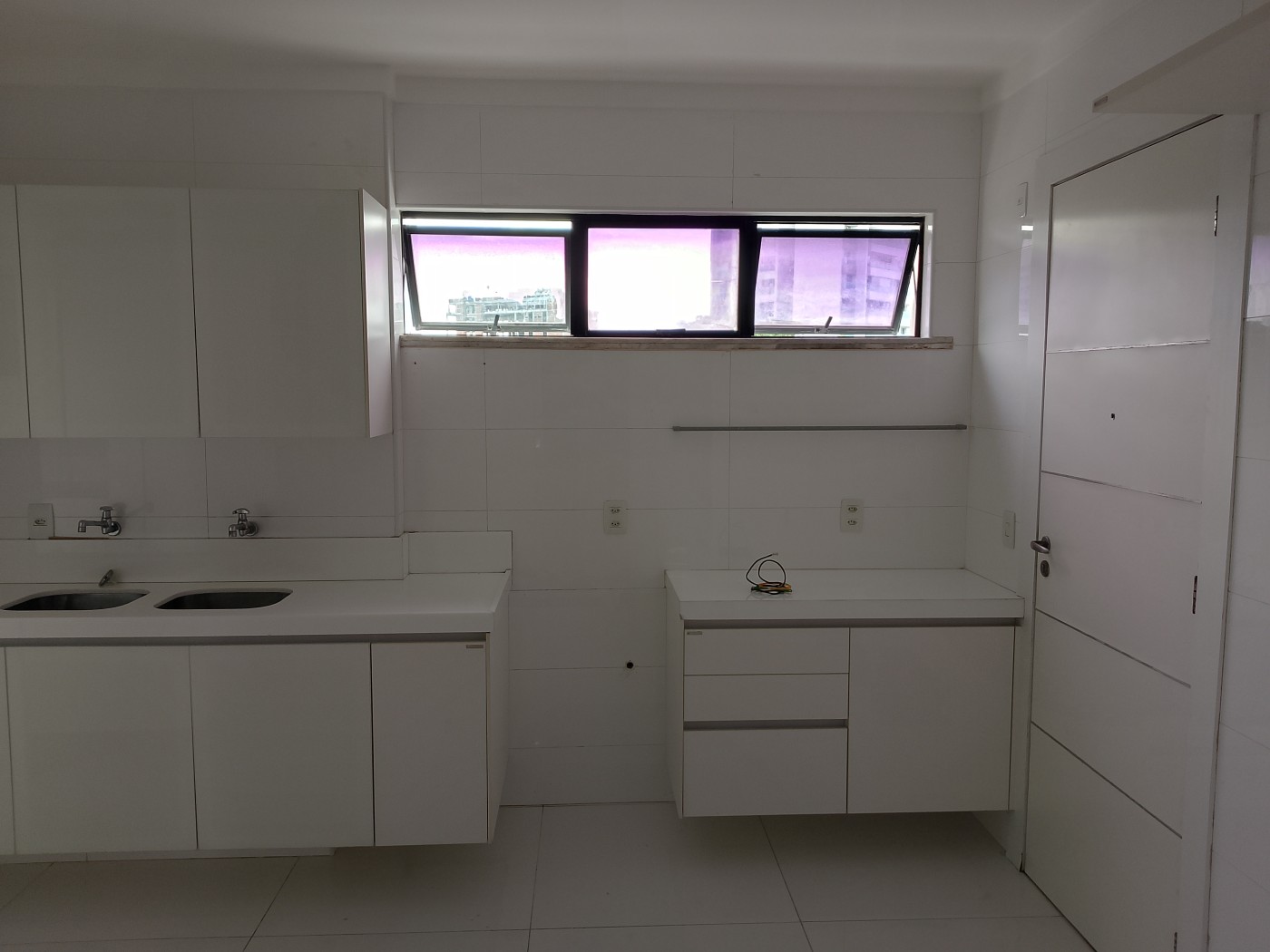 Apartamento à venda com 3 quartos, 146m² - Foto 5