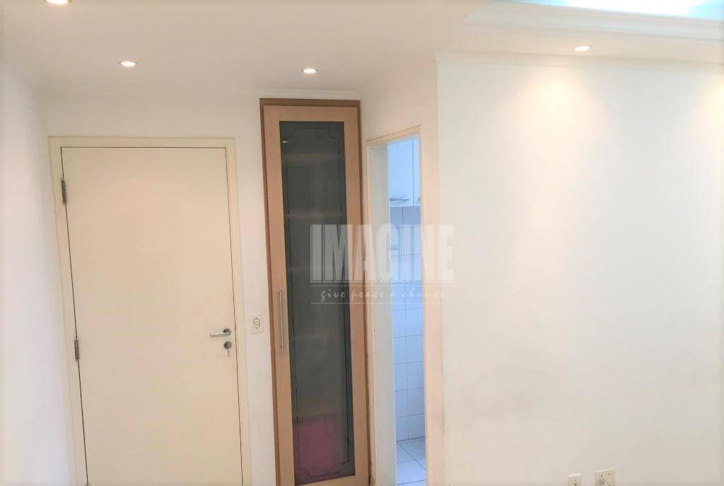 Apartamento à venda com 2 quartos, 45m² - Foto 5