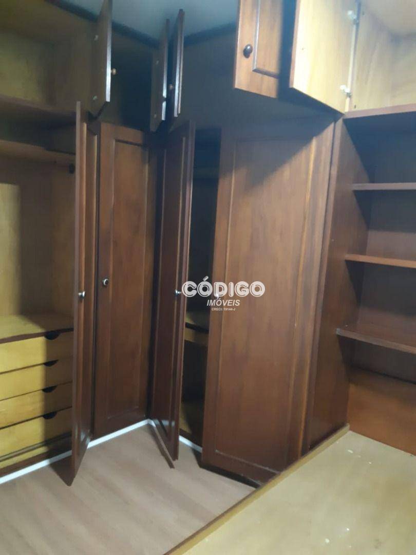 Apartamento à venda com 2 quartos, 70m² - Foto 12