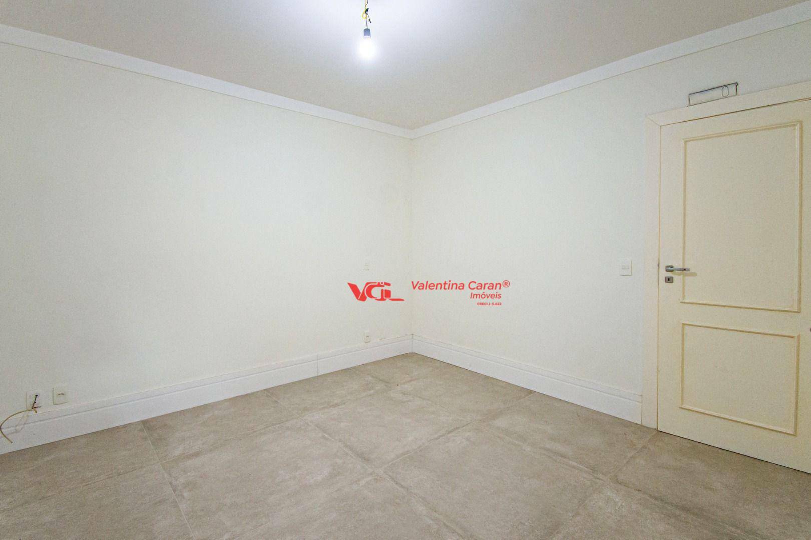 Chácara à venda com 4 quartos, 600m² - Foto 37