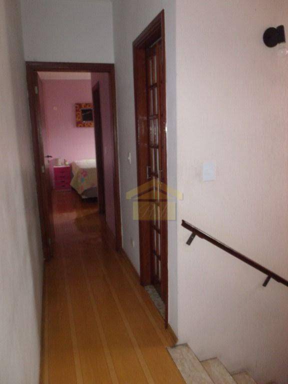 Sobrado à venda com 3 quartos, 238m² - Foto 5