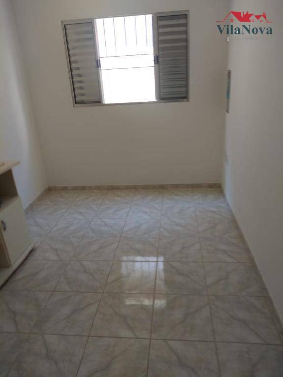 Casa à venda com 3 quartos, 180m² - Foto 4