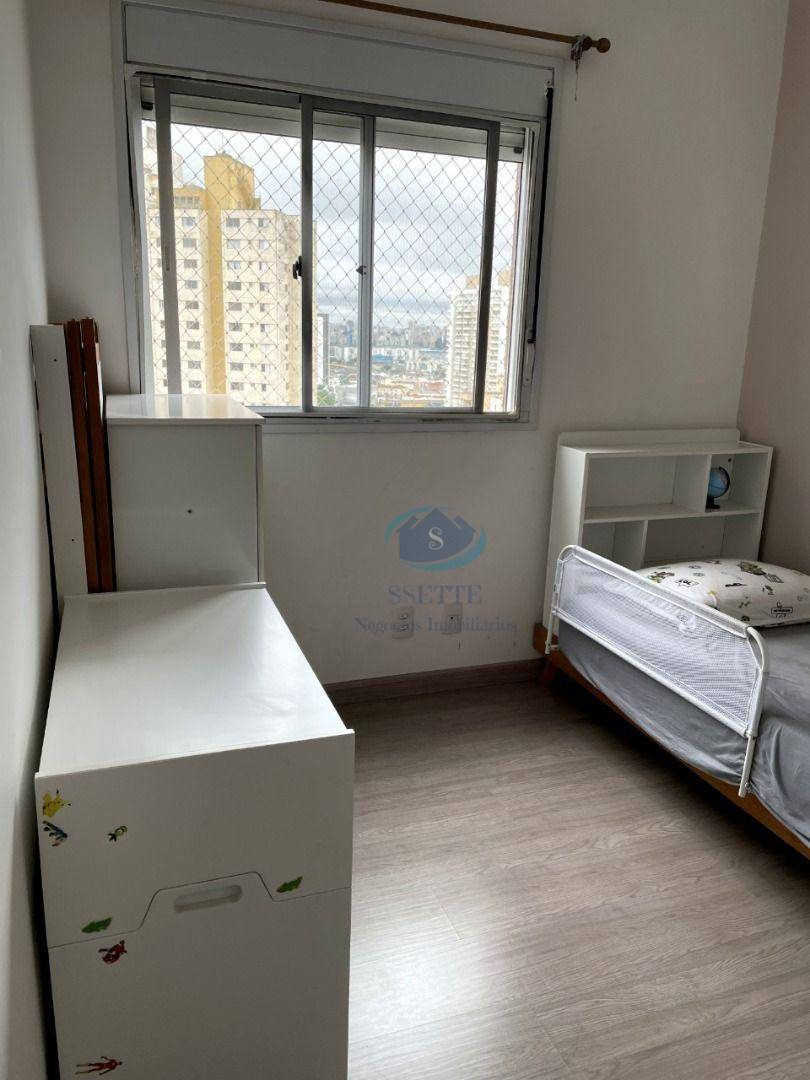 Apartamento à venda com 2 quartos, 65m² - Foto 15