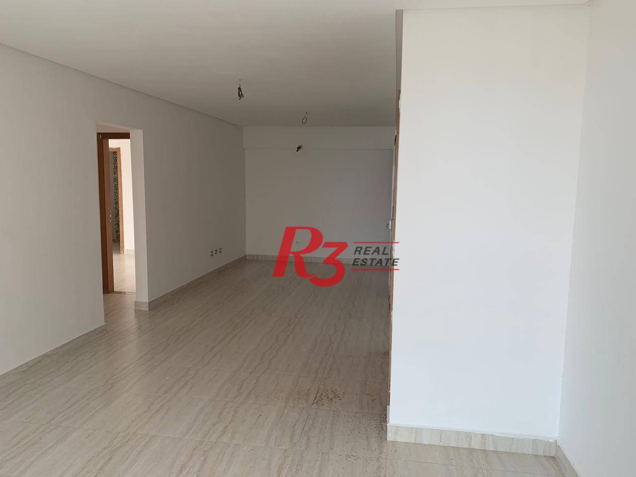 Apartamento à venda com 3 quartos, 131m² - Foto 7