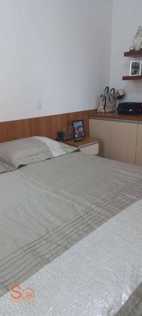 Apartamento à venda com 2 quartos, 70m² - Foto 9