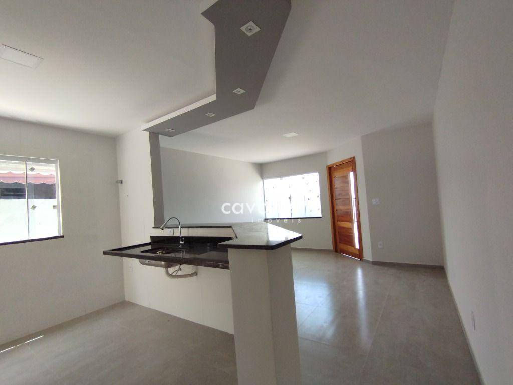 Casa à venda com 2 quartos, 90m² - Foto 10