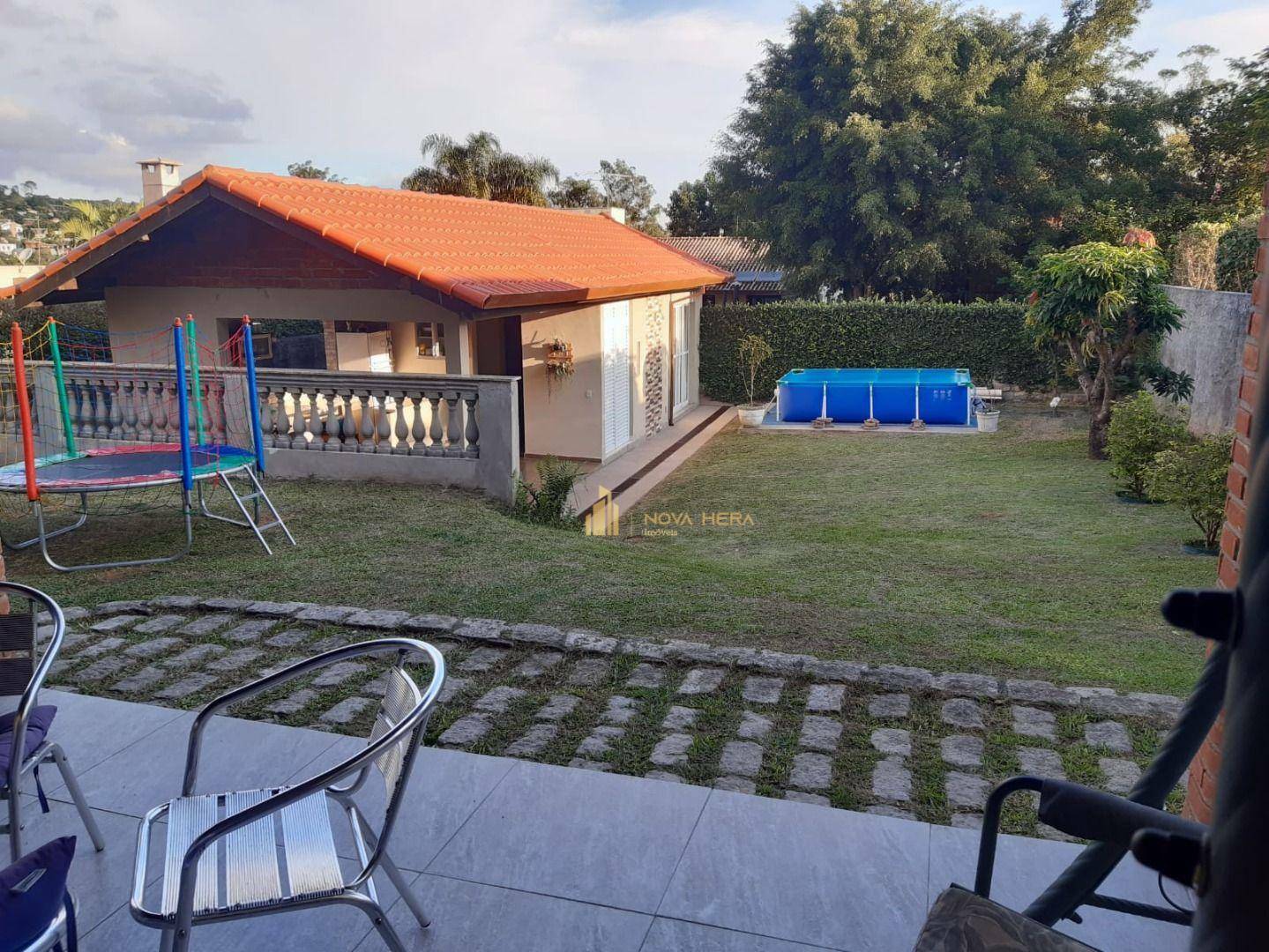 Casa à venda com 4 quartos, 320m² - Foto 15