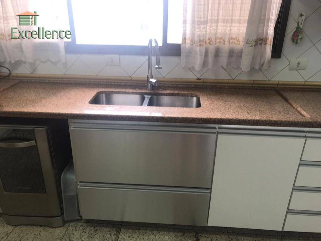 Apartamento à venda com 4 quartos, 230m² - Foto 16