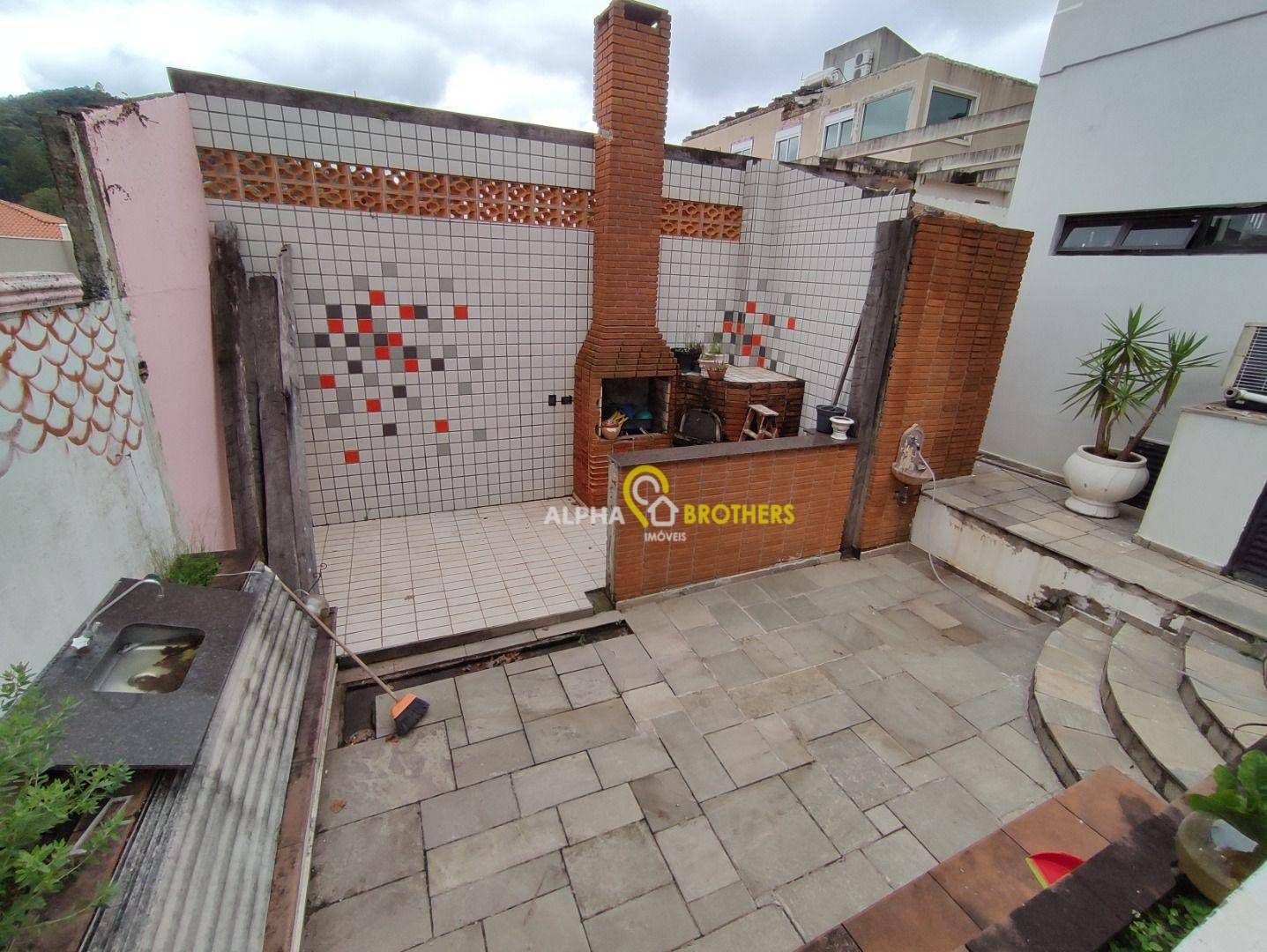 Casa de Condomínio à venda e aluguel com 4 quartos, 440m² - Foto 13