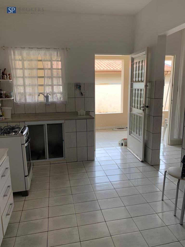 Casa à venda com 4 quartos, 211m² - Foto 28