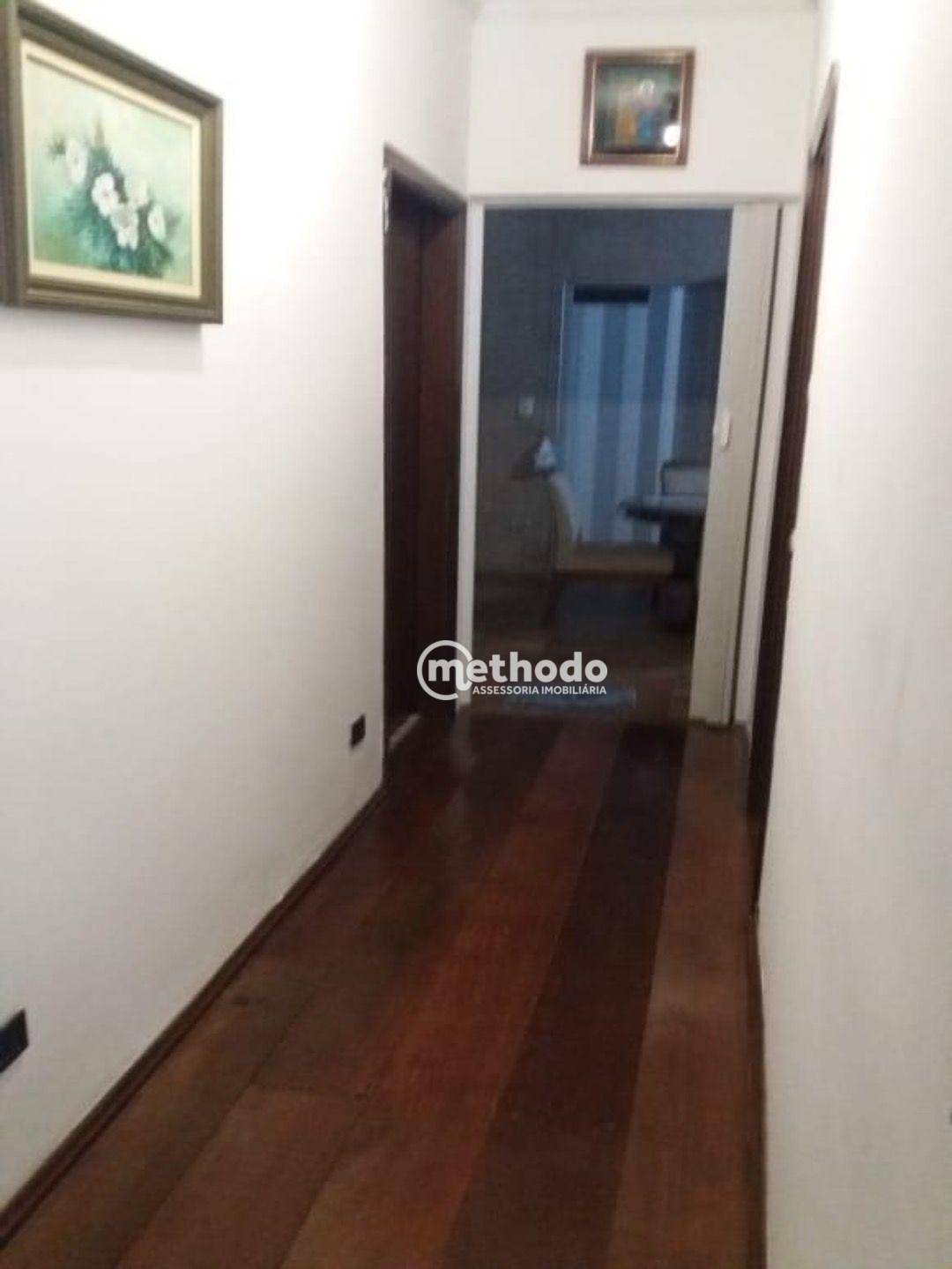 Casa à venda com 10 quartos, 369m² - Foto 24