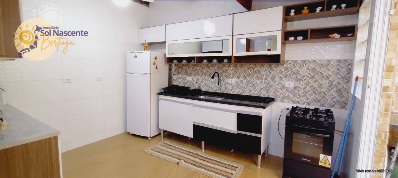 Casa de Condomínio à venda e aluguel com 2 quartos, 74m² - Foto 42