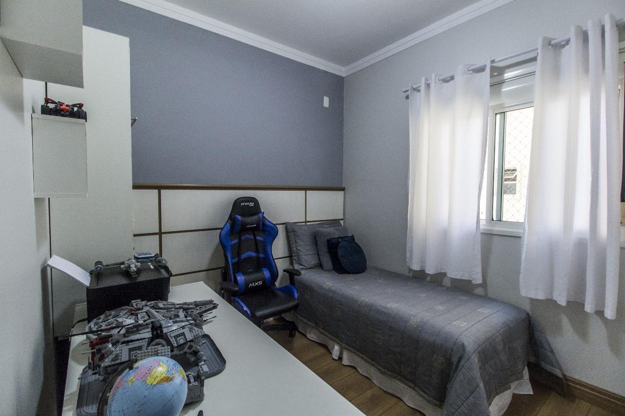 Apartamento à venda com 3 quartos, 133m² - Foto 35