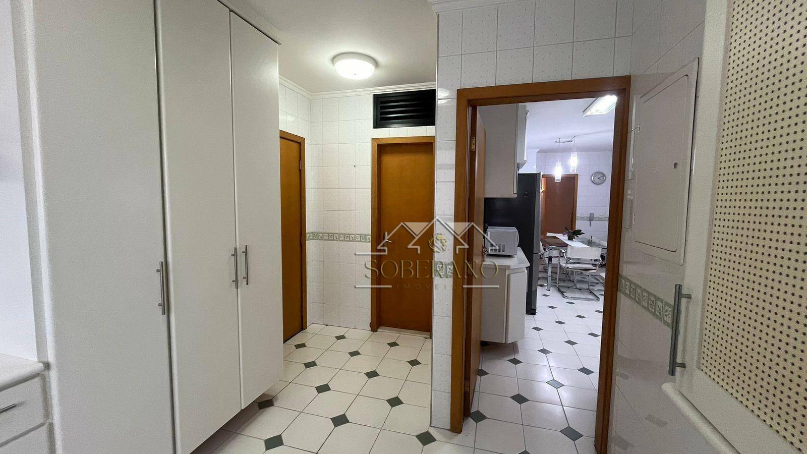 Apartamento à venda com 4 quartos, 178m² - Foto 20