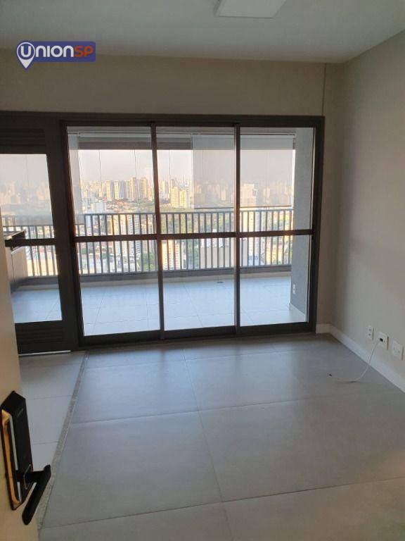 Apartamento à venda com 1 quarto, 50m² - Foto 1