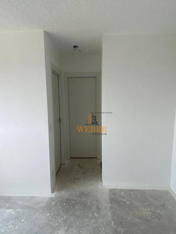 Apartamento à venda com 2 quartos, 38m² - Foto 3
