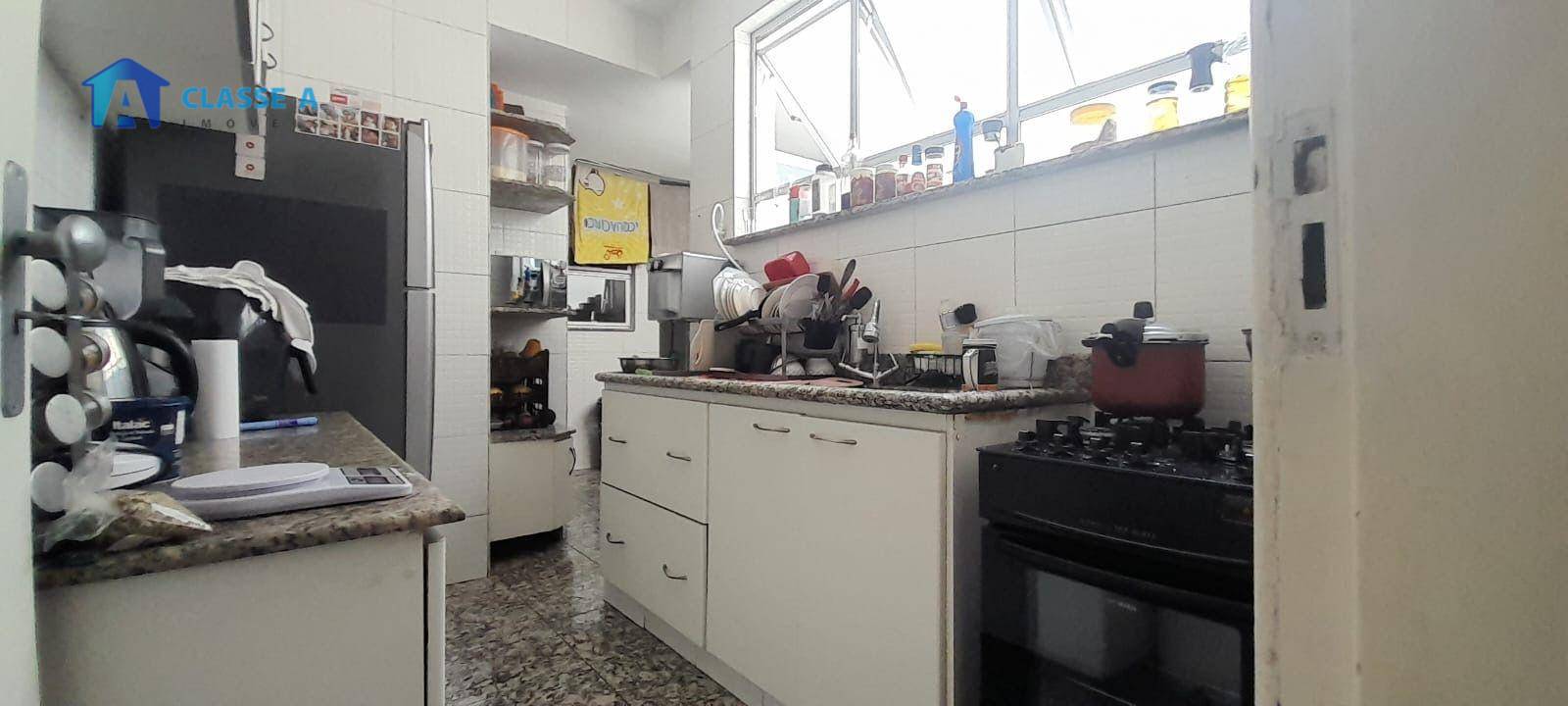 Apartamento à venda com 3 quartos, 124m² - Foto 18