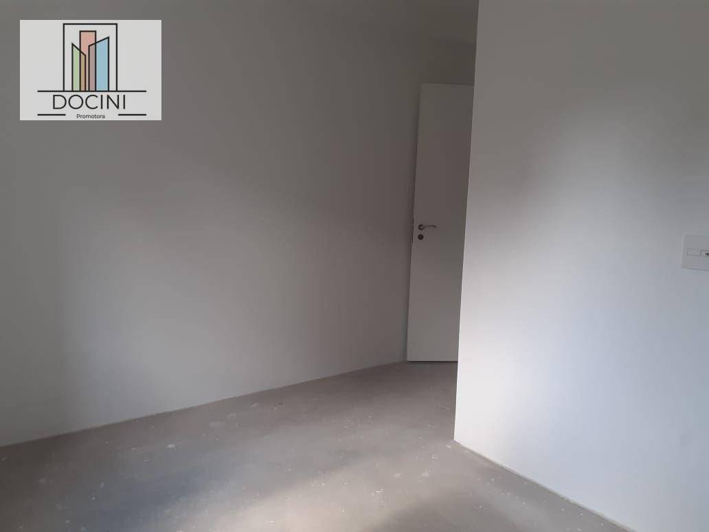 Apartamento à venda com 2 quartos, 68m² - Foto 4