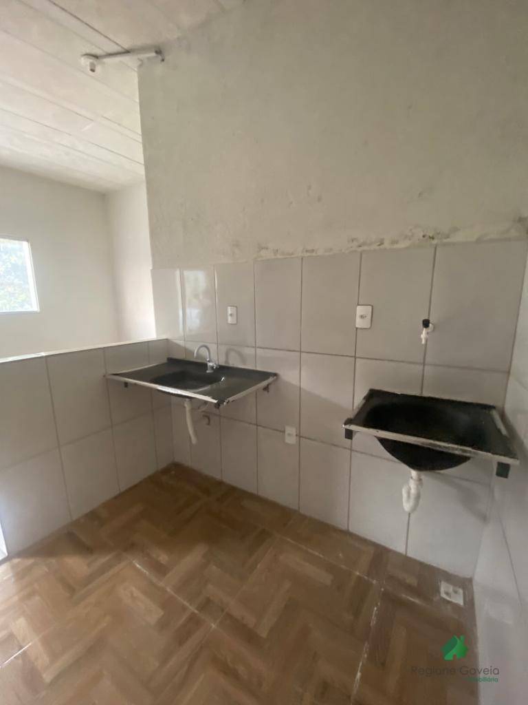 Casa para alugar com 2 quartos, 60M2 - Foto 13