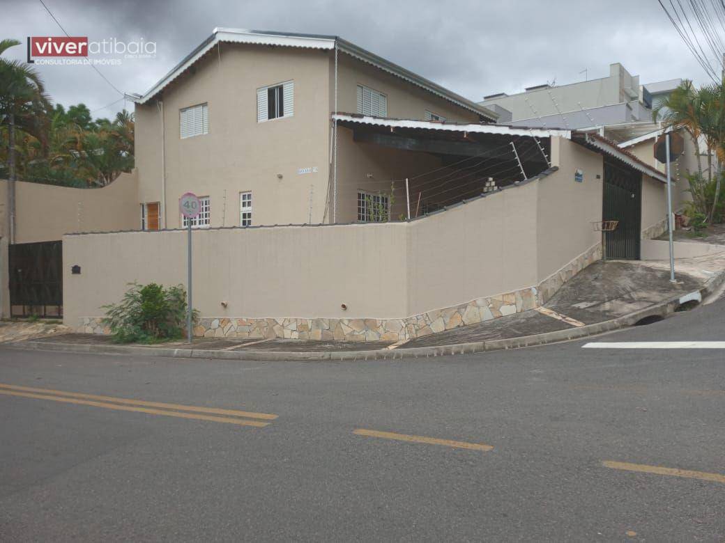 Casa à venda com 3 quartos, 300m² - Foto 2