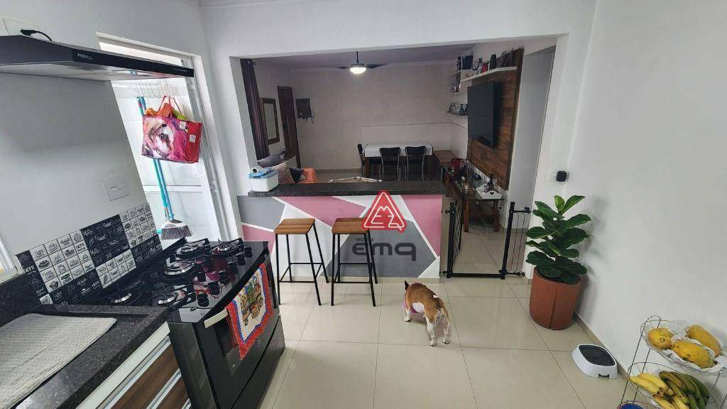 Apartamento à venda com 2 quartos, 60m² - Foto 12